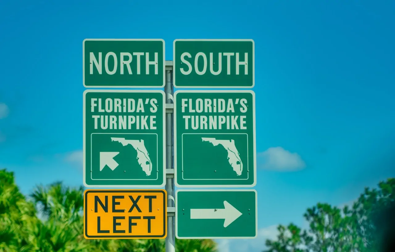 Semi-Truck Accidents on Florida's Turnpike: Legal Rights and Compensation