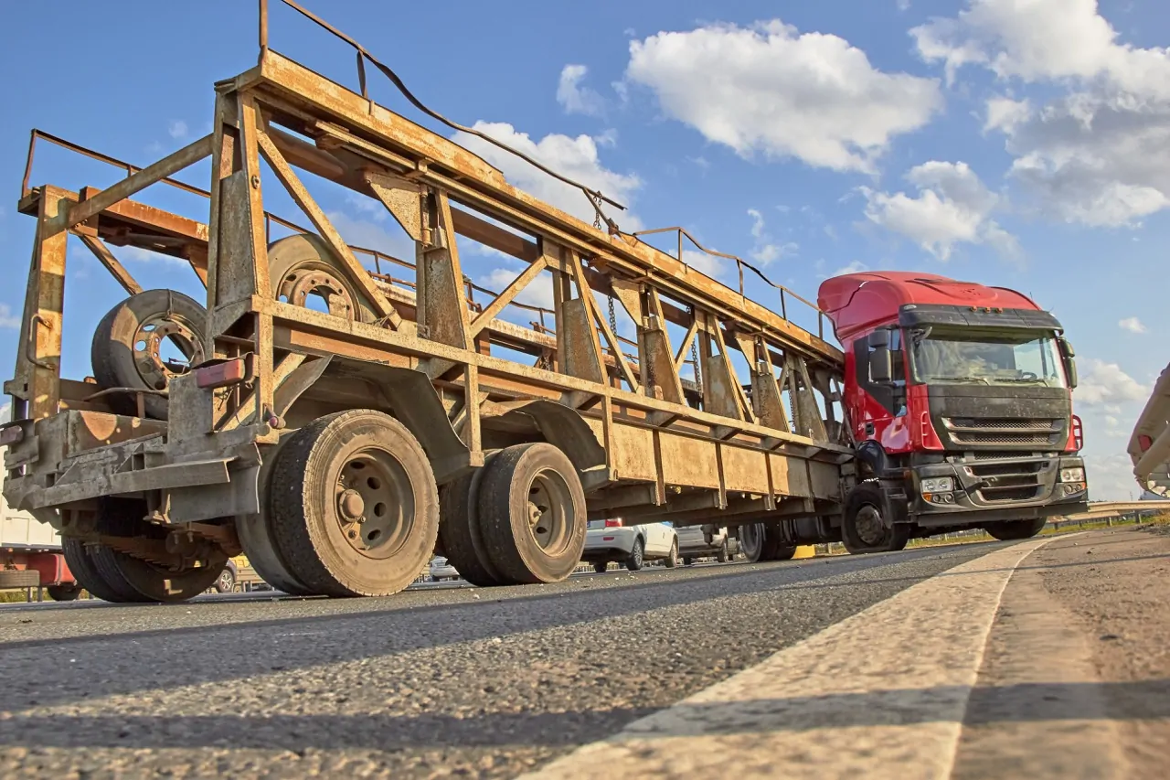 What Florida Victims Need to Know After a Jackknife 18-Wheeler Accident